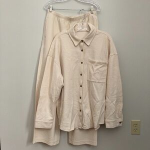 OAK + FORT Beige Textured Shirt and Pants Set